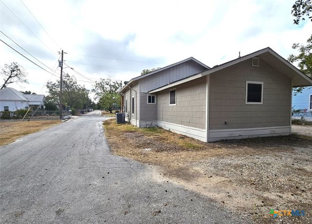 105 Santa Clara Street, Cibolo, TX 78108