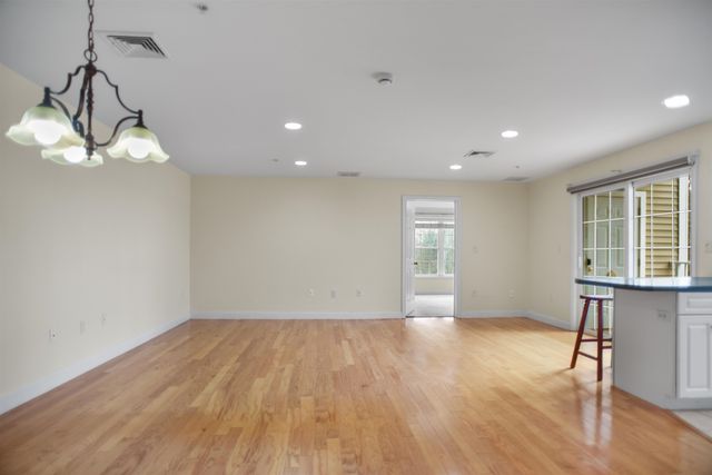 59 Cluff Rd Unit 42, Salem, NH 03079