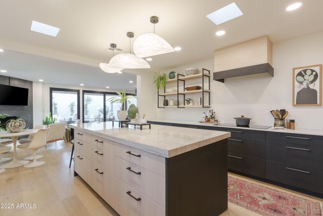 8749 E VIA DE DORADO --, Scottsdale, AZ 85258