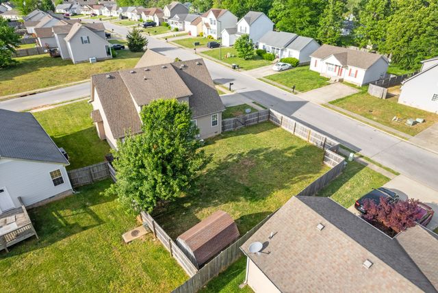 3426 Foxrun Ln, Clarksville, TN 37042
