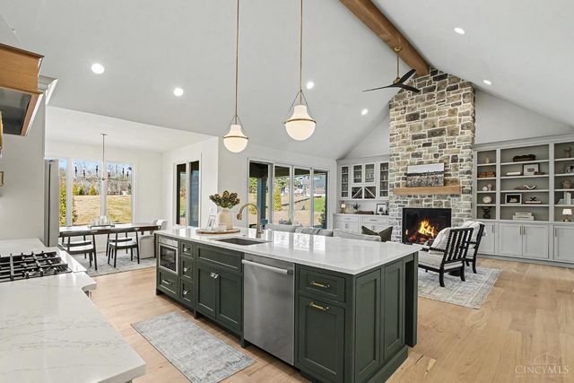 6956 Shadow Ridge Road, Anderson Twp, OH 45230