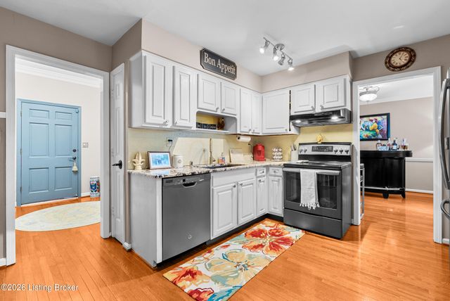404 Timberlake Trail, Louisville, KY 40245