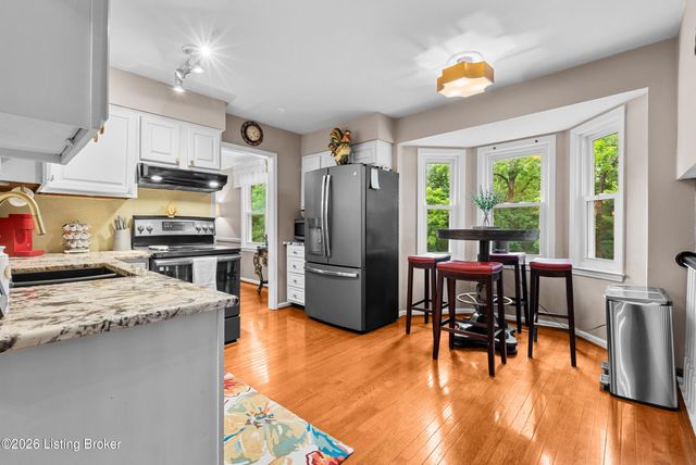 404 Timberlake Trail, Louisville, KY 40245