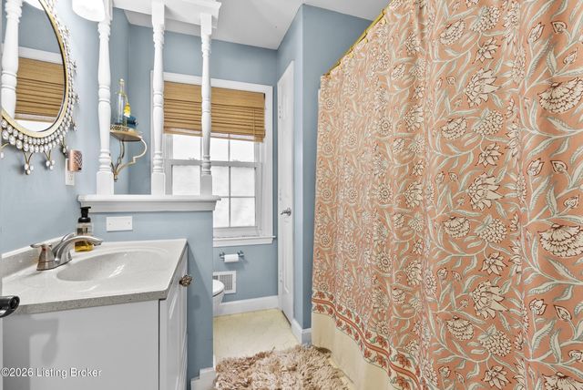 404 Timberlake Trail, Louisville, KY 40245