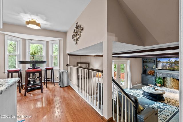 404 Timberlake Trail, Louisville, KY 40245