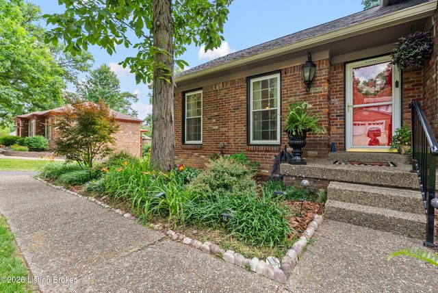 404 Timberlake Trail, Louisville, KY 40245