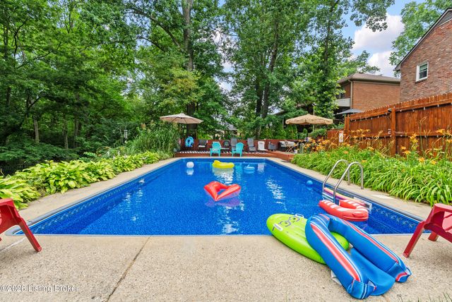 404 Timberlake Trail, Louisville, KY 40245