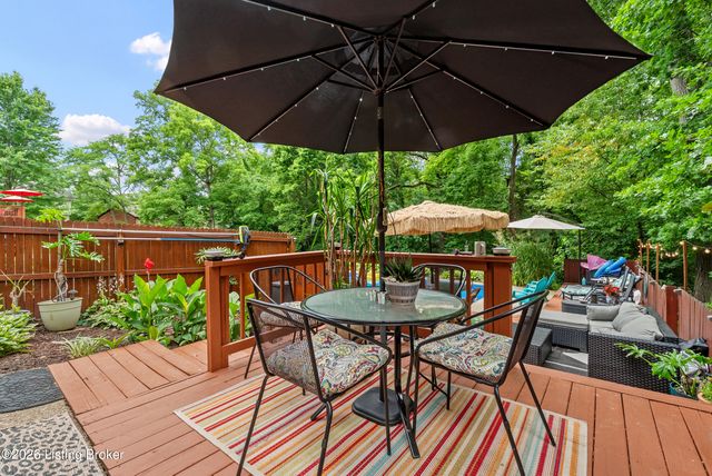 404 Timberlake Trail, Louisville, KY 40245