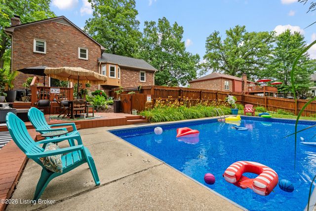 404 Timberlake Trail, Louisville, KY 40245