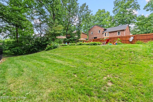 404 Timberlake Trail, Louisville, KY 40245