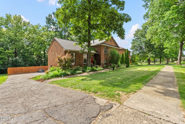 404 Timberlake Trail, Louisville, KY 40245