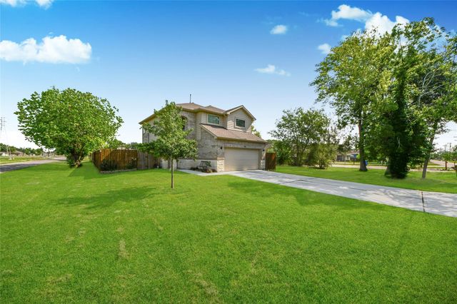 701 Avenue H, South Houston, TX 77587