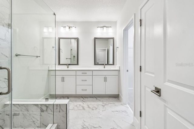 3129 4TH TERRACE N, St Petersburg, FL 33713