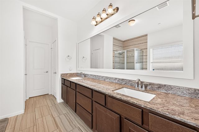 95 Rivercove Lane, Richmond, TX 77406