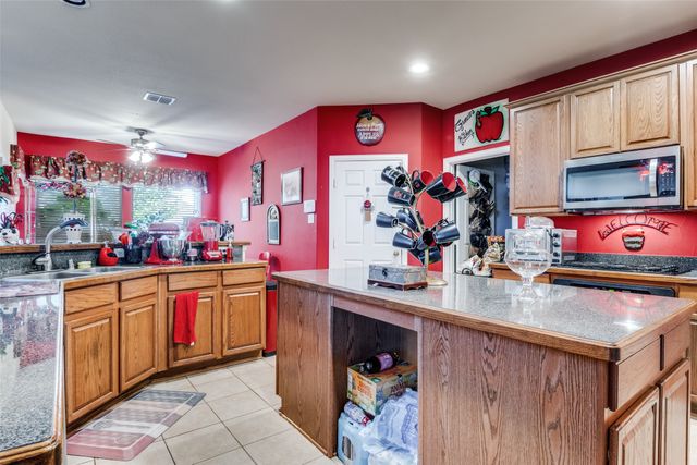 1610 Skyline Drive, Garland, TX 75043