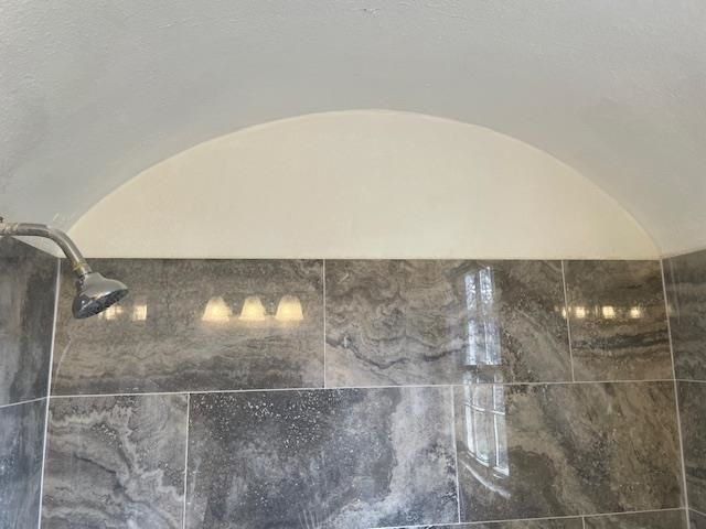 641 E MCKELLAR AVE E, Memphis, TN 38106