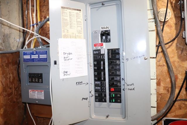 4 Grove St, Westford, MA 01886