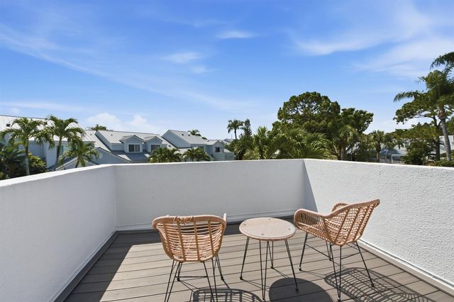 17070 Boca Club Boulevard 1, Boca Raton, FL 33487