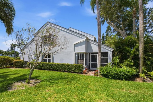 17070 Boca Club Boulevard 1, Boca Raton, FL 33487