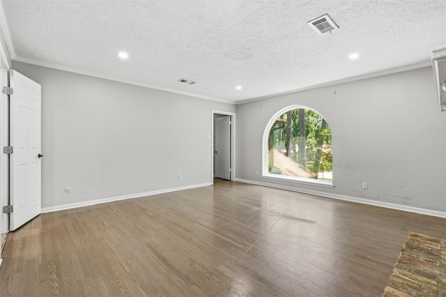 6618 Stoney River Drive, Spring, TX 77379