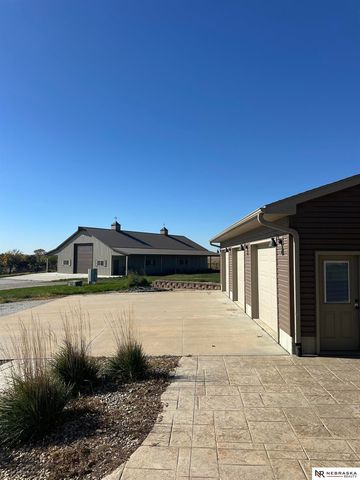 7406 66th Street, Nehawka, NE 68413