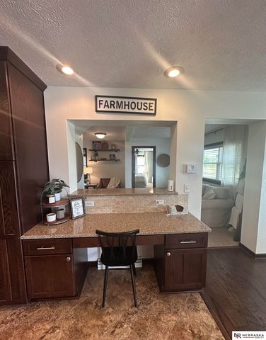 7406 66th Street, Nehawka, NE 68413