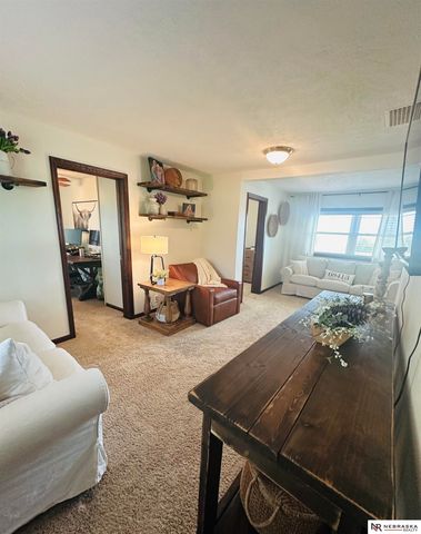 7406 66th Street, Nehawka, NE 68413