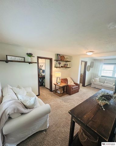 7406 66th Street, Nehawka, NE 68413