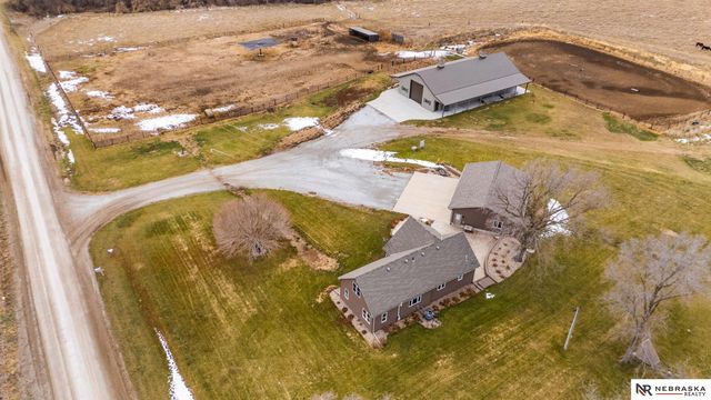 7406 66th Street, Nehawka, NE 68413