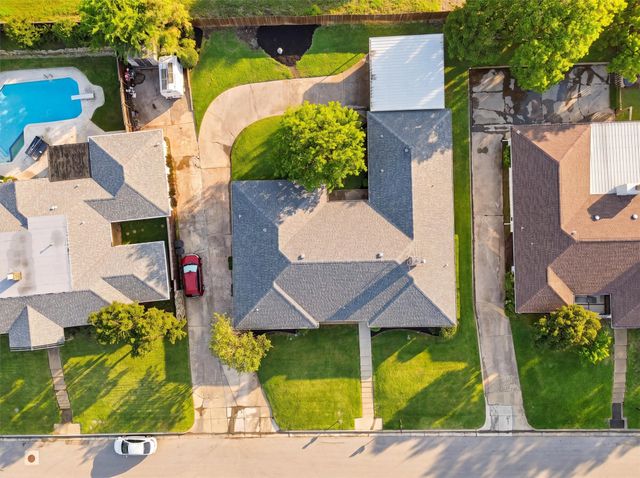 4455 Chedlea Avenue, Fort Worth, TX 76133
