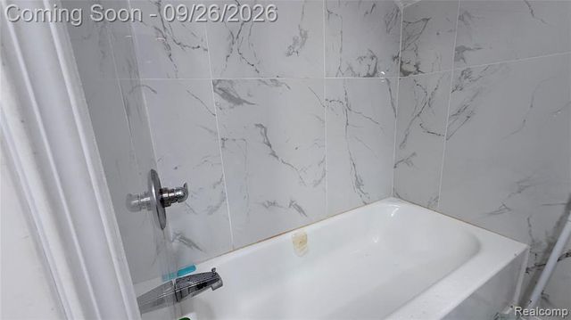 11697 Moran Street, Hamtramck, MI 48212