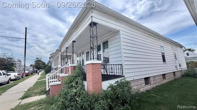 11697 Moran Street, Hamtramck, MI 48212