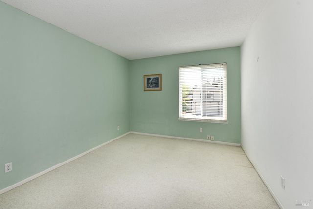 1106 Noyo Pl, Santa Rosa, CA 95401