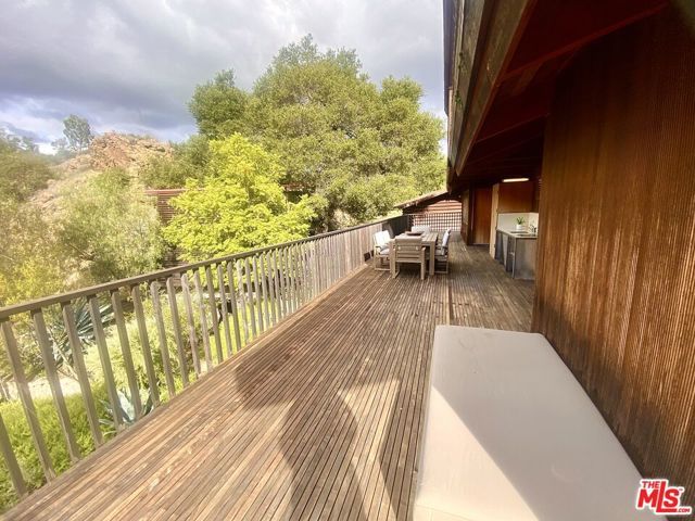 421 Westlake Boulevard, Malibu, CA 90265