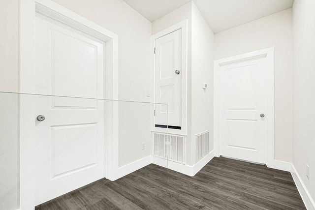 6719 Saint Augustine Street, Houston, TX 77021