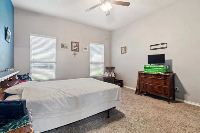 1012 Seclusion Cove, Mckinney, TX 75072