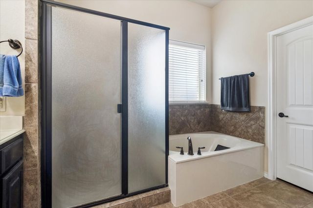 1012 Seclusion Cove, Mckinney, TX 75072