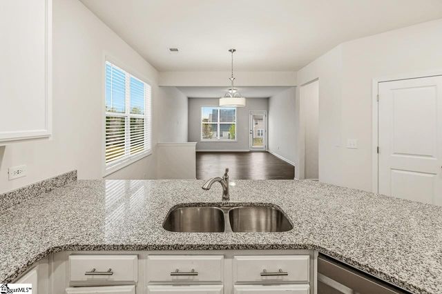 14 Corsica Court, Simpsonville, SC 29681