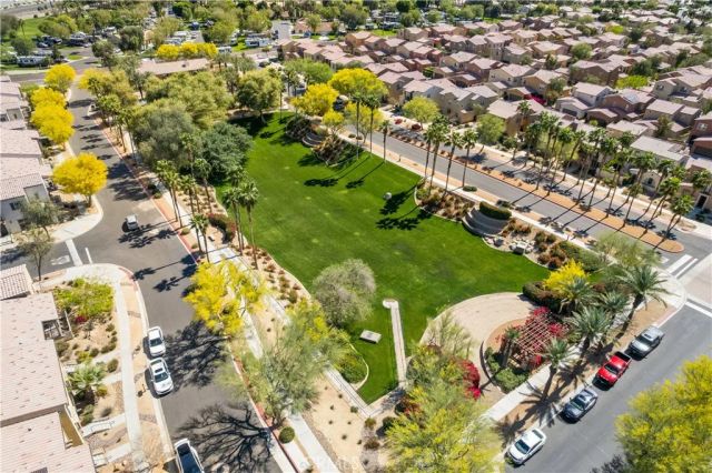 333 Paseo Gusto 124, Palm Desert, CA 92211