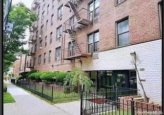 149-43 35Th Ave, Flushing, NY 11354