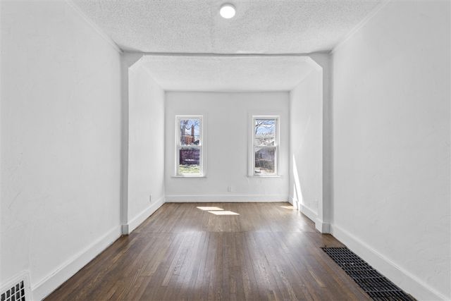 5541 Grayton Street, Detroit, MI 48224