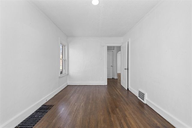 5541 Grayton Street, Detroit, MI 48224