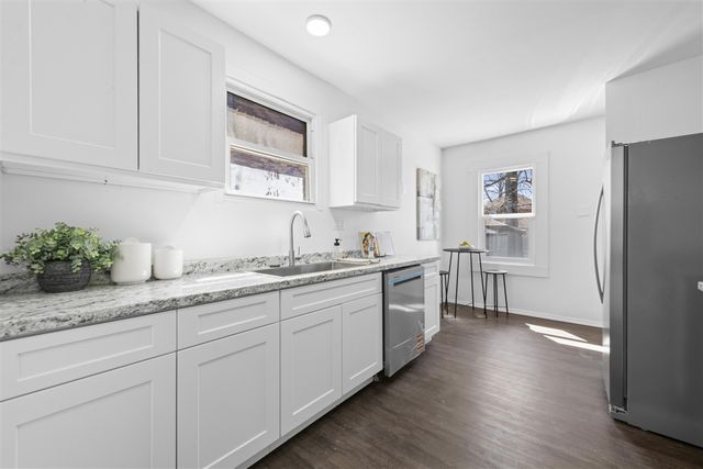 5541 Grayton Street, Detroit, MI 48224