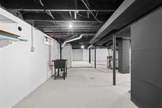 5541 Grayton Street, Detroit, MI 48224