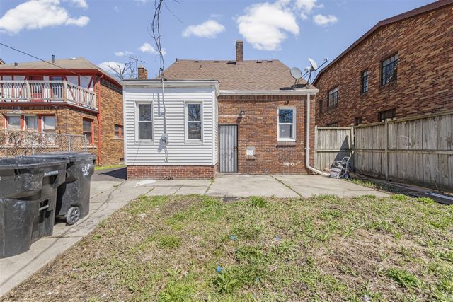 5541 Grayton Street, Detroit, MI 48224