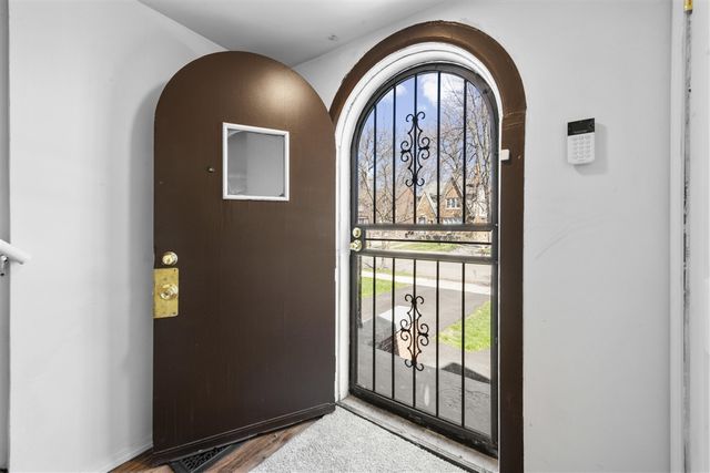 5541 Grayton Street, Detroit, MI 48224