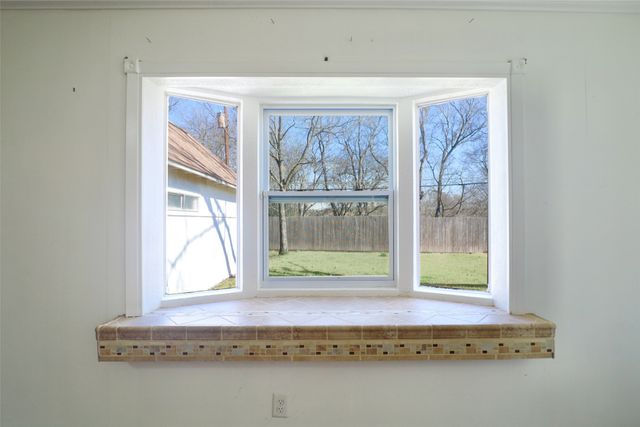 1914 Del Oak Drive, Mesquite, TX 75149