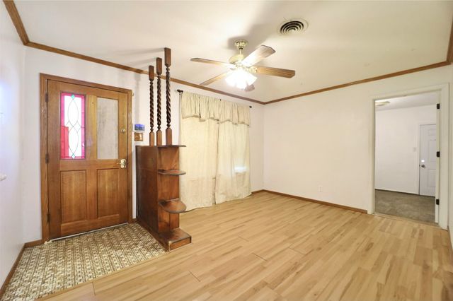 1914 Del Oak Drive, Mesquite, TX 75149