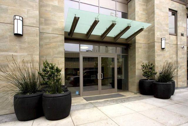 55 Page Street 214, San Francisco, CA 94102