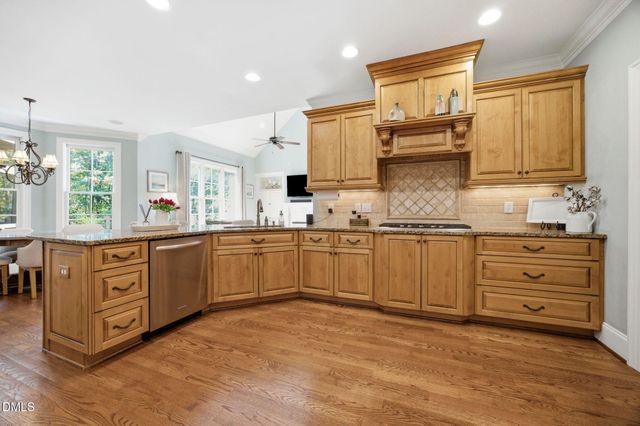 2809 Calliness Way, Wake Forest, NC 27587